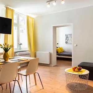freshly-renovated-with-a-c-mitte-prenzlauer-berg.find-berlin-hotels.com/